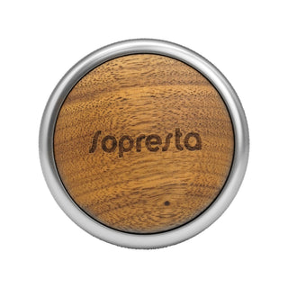 Sopresta Premium 54mm Kaffefordeler med Valnød (Passer til Sage Barista serien) fra toppen